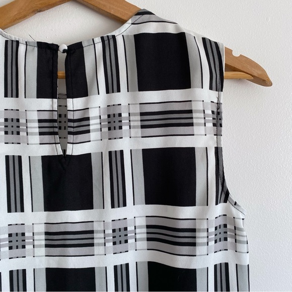 Lord & Taylor High Low Sleeveless Plaid Animal Print Top - Picture 8 of 12